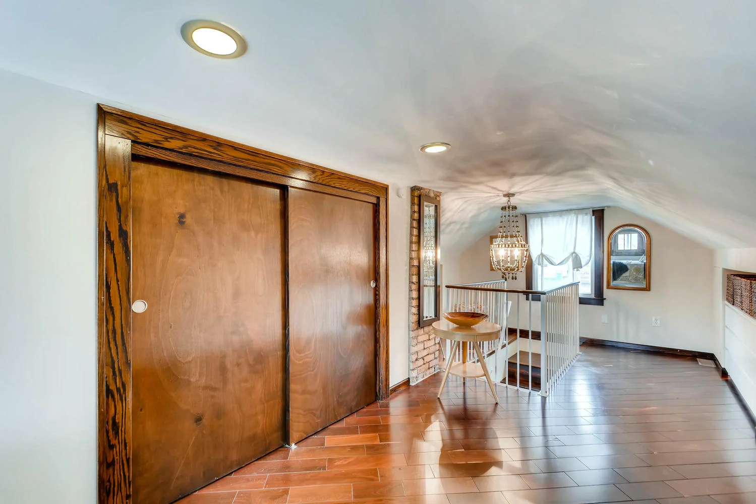 2622 Cleveland St NE-large-022-8-2nd Floor Bedroom-1500x1000-72dpi.jpg