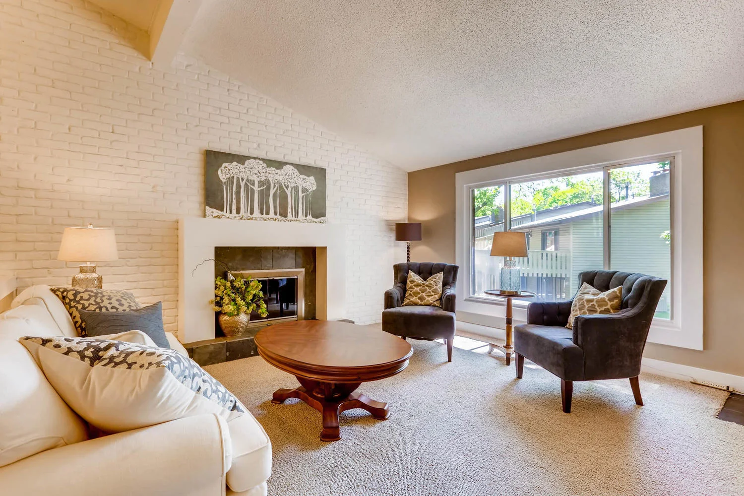 5701 Hyland Courts Minneapolis-large-007-18-2nd Floor Living Room-1500x1000-72dpi.jpg