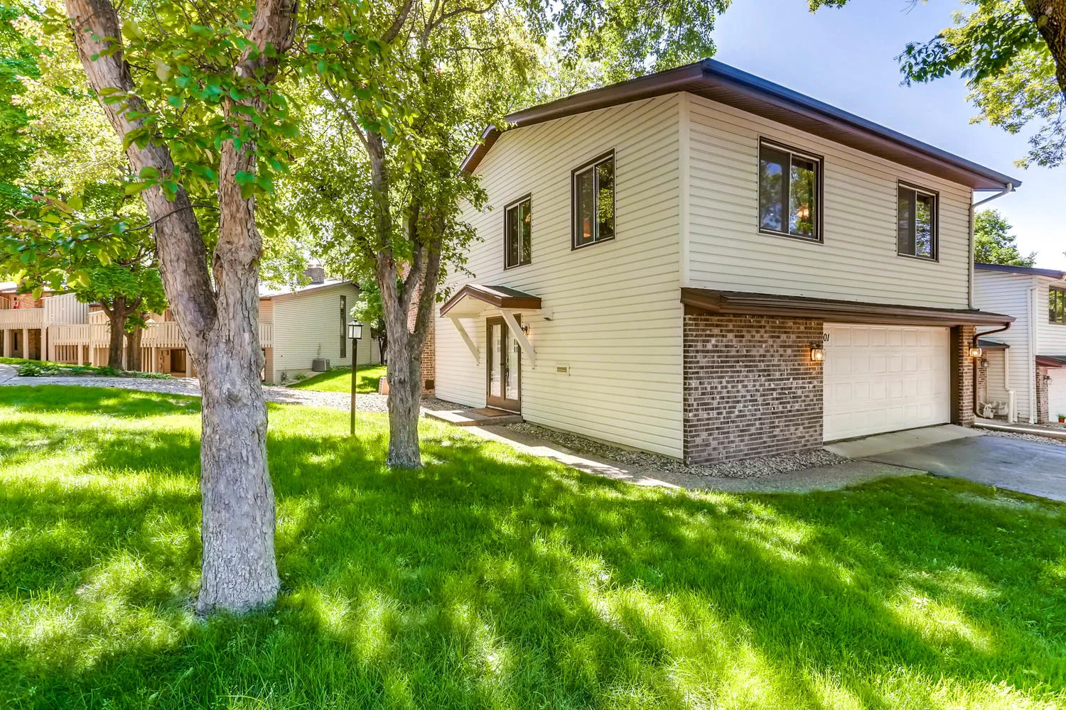 5701 Hyland Courts Minneapolis-large-002-2-Exterior Front-1500x1000-72dpi.jpg