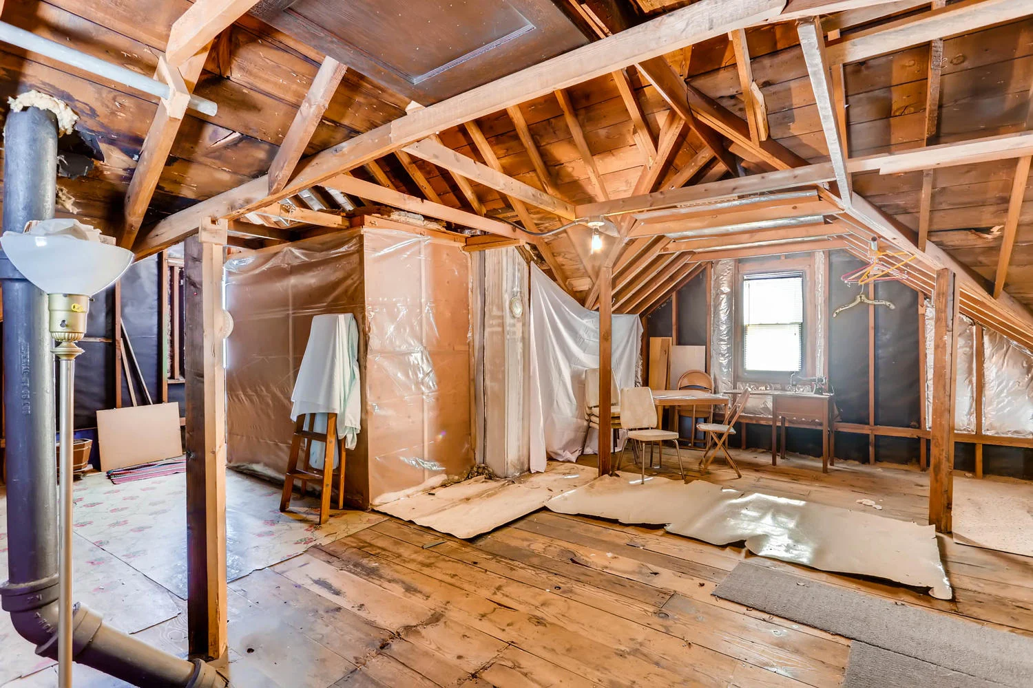639 Quincy St NE Minneapolis-large-017-13-2nd Floor Unfinished-1500x1000-72dpi.jpg