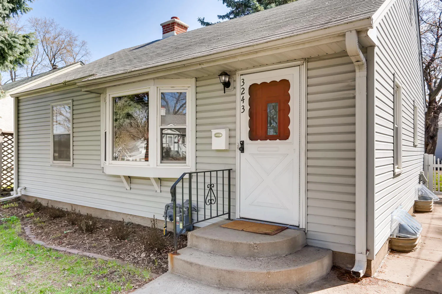 3243 Fillmore St NE-large-003-5-Exterior Front Entry-1500x1000-72dpi.jpg