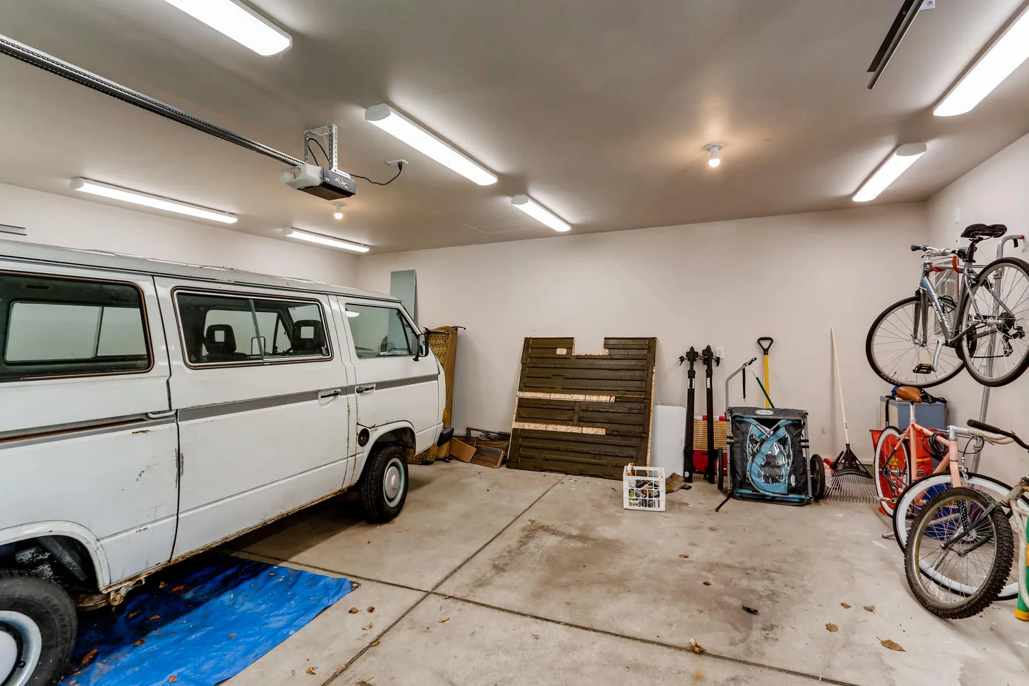3243 Fillmore St NE-large-027-18-Garage-1500x1000-72dpi.jpg