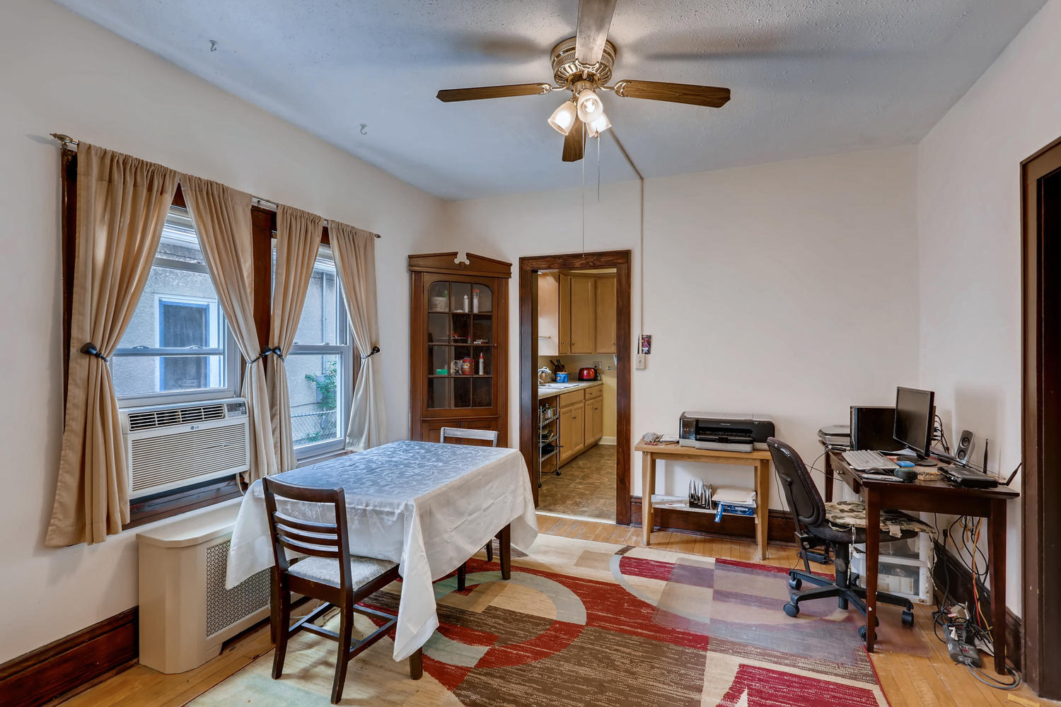 2310 6th St NE Minneapolis MN-large-008-5-Dining Room-1500x1000-72dpi.jpg