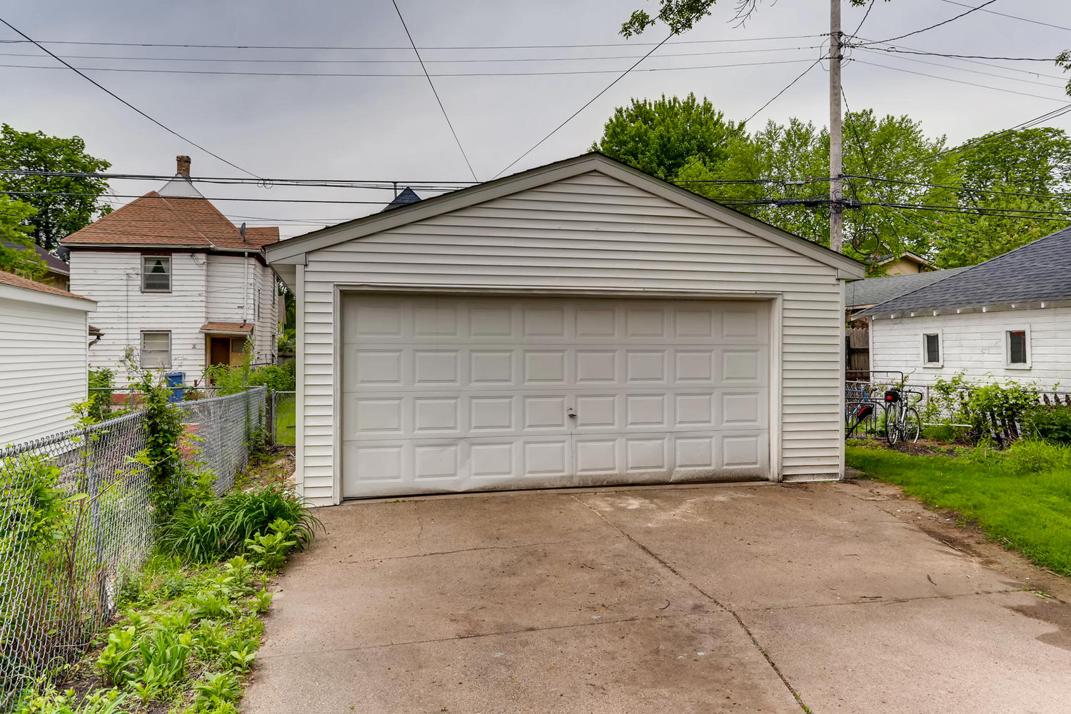 2310 6th St NE Minneapolis MN-large-028-24-Garage-1500x1000-72dpi.jpg