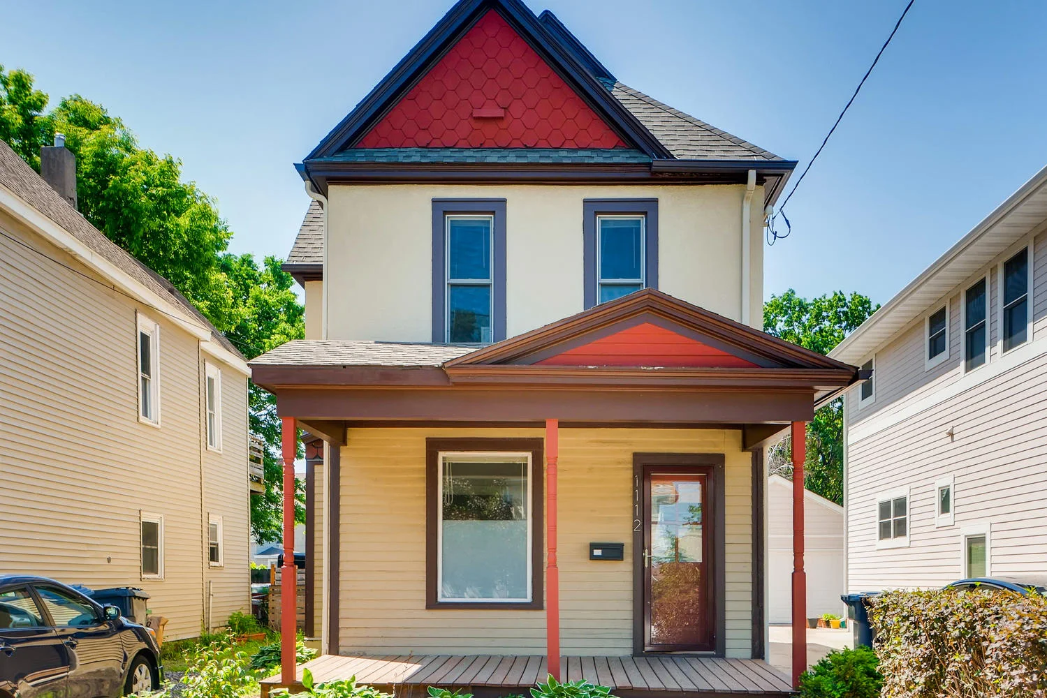 1112 18th Ave NE Minneapolis-large-001-7-Exterior Front-1499x1000-72dpi.jpg