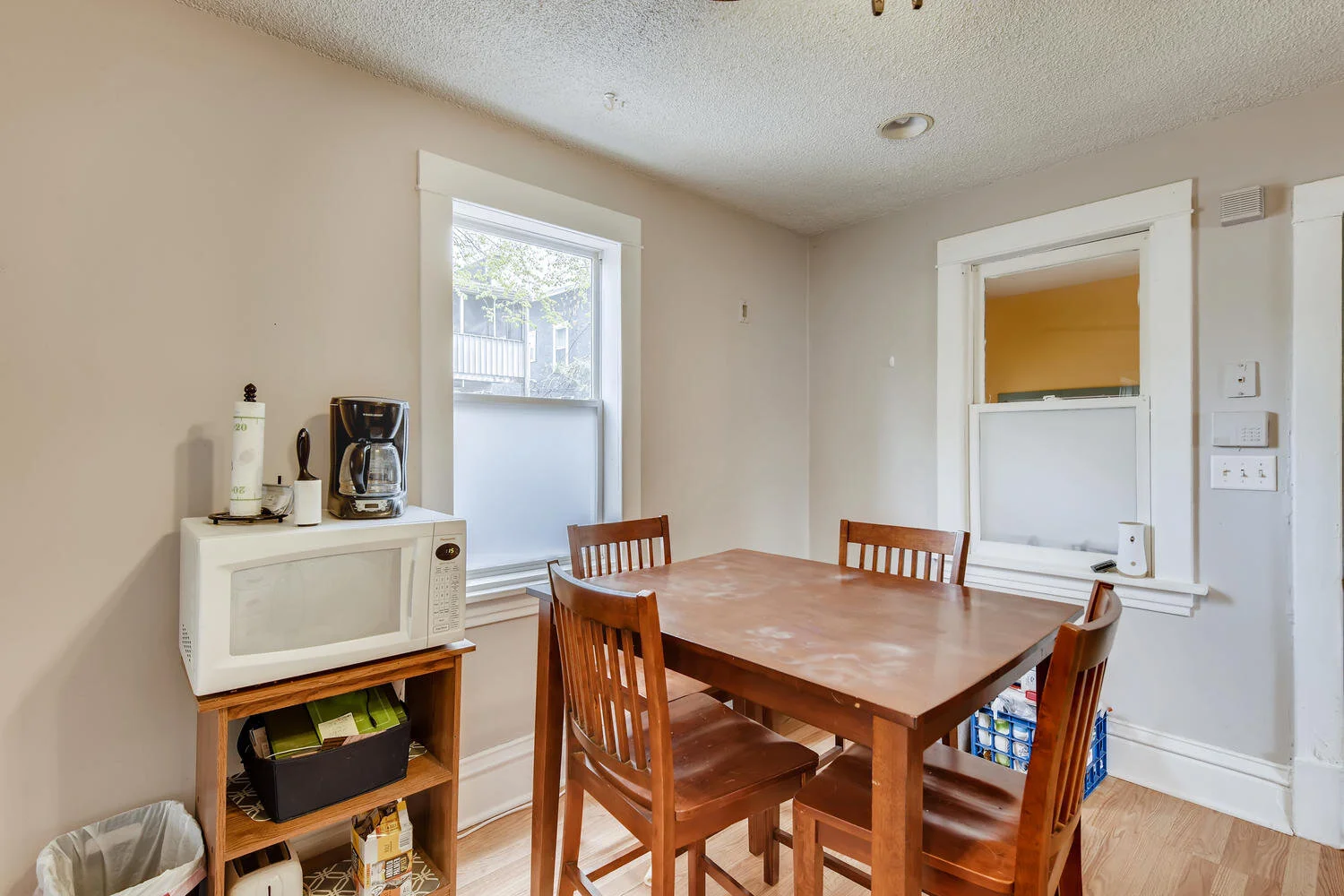 412 24th Ave NE Minneapolis MN-large-005-003-Dining Room-1500x1000-72dpi.jpg