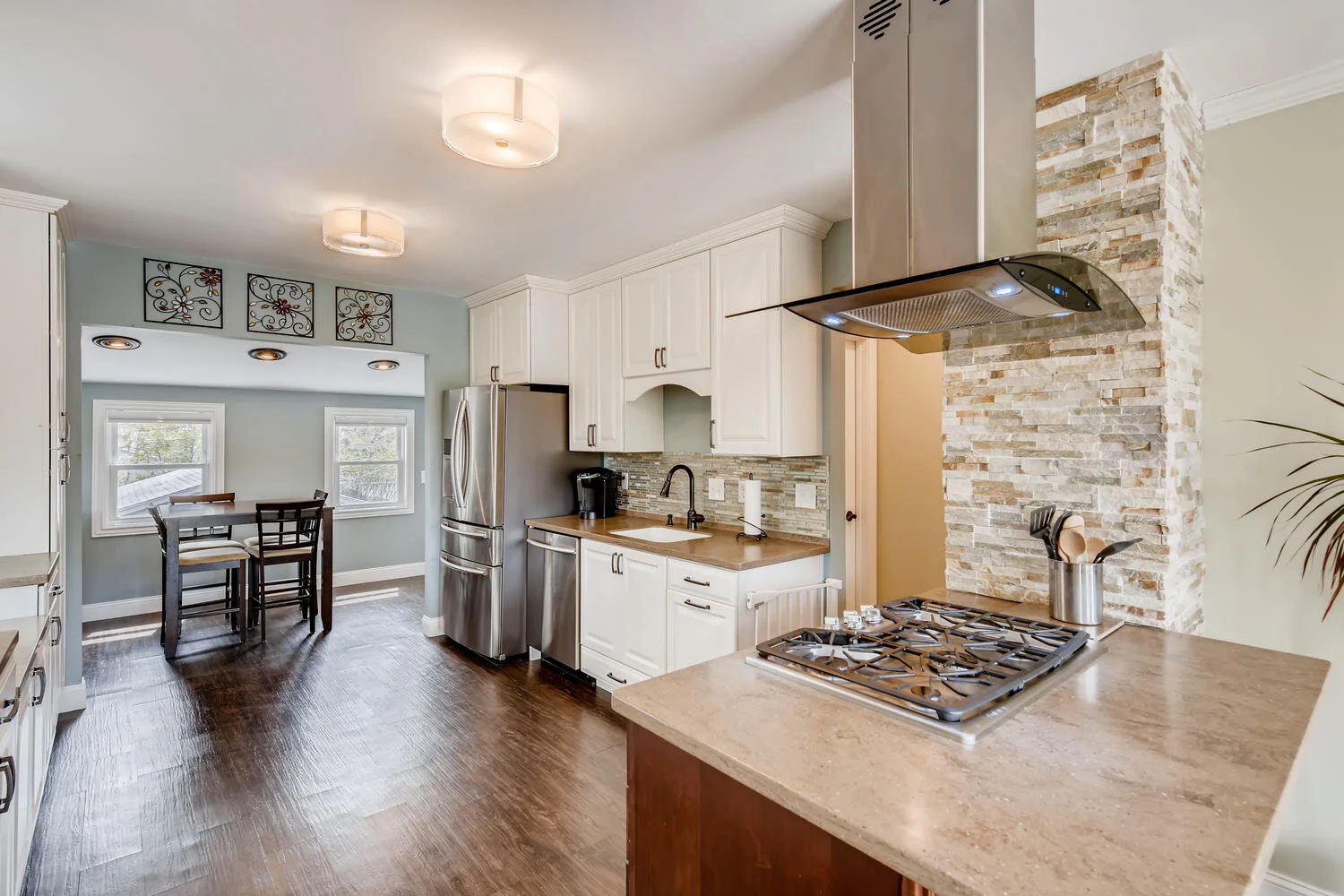 412 24th Ave NE Minneapolis MN-large-018-020-2nd Floor Kitchen-1500x1000-72dpi.jpg