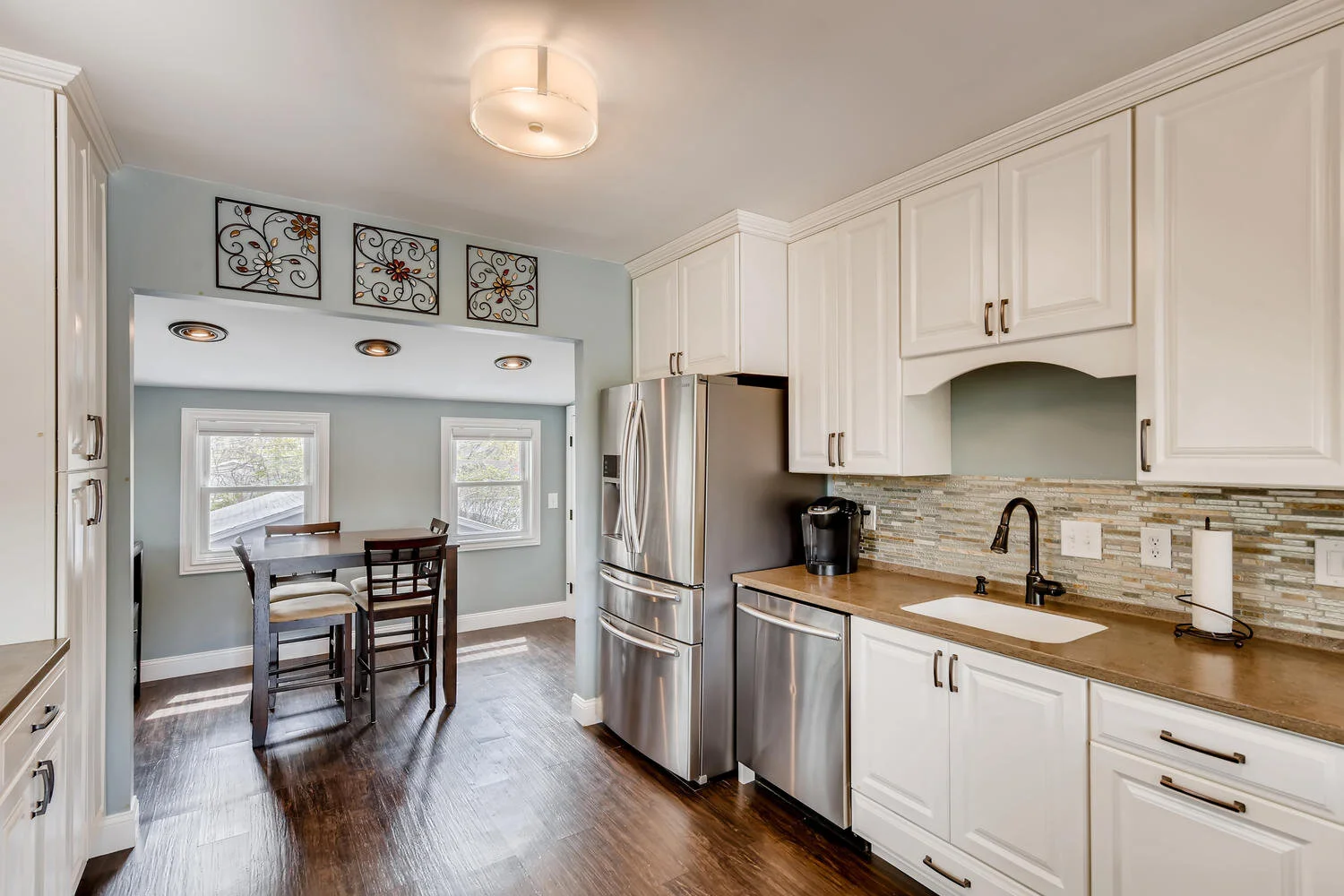412 24th Ave NE Minneapolis MN-large-019-013-2nd Floor Kitchen-1500x1000-72dpi.jpg