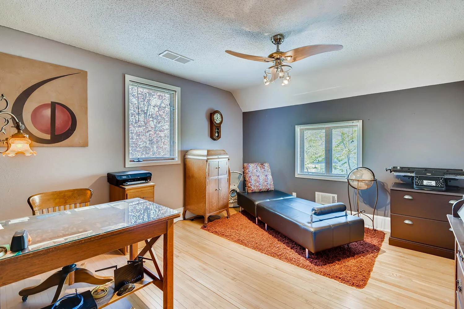 1934 Lincoln St NE Minneapolis-large-016-021-2nd Floor Office-1499x1000-72dpi.jpg
