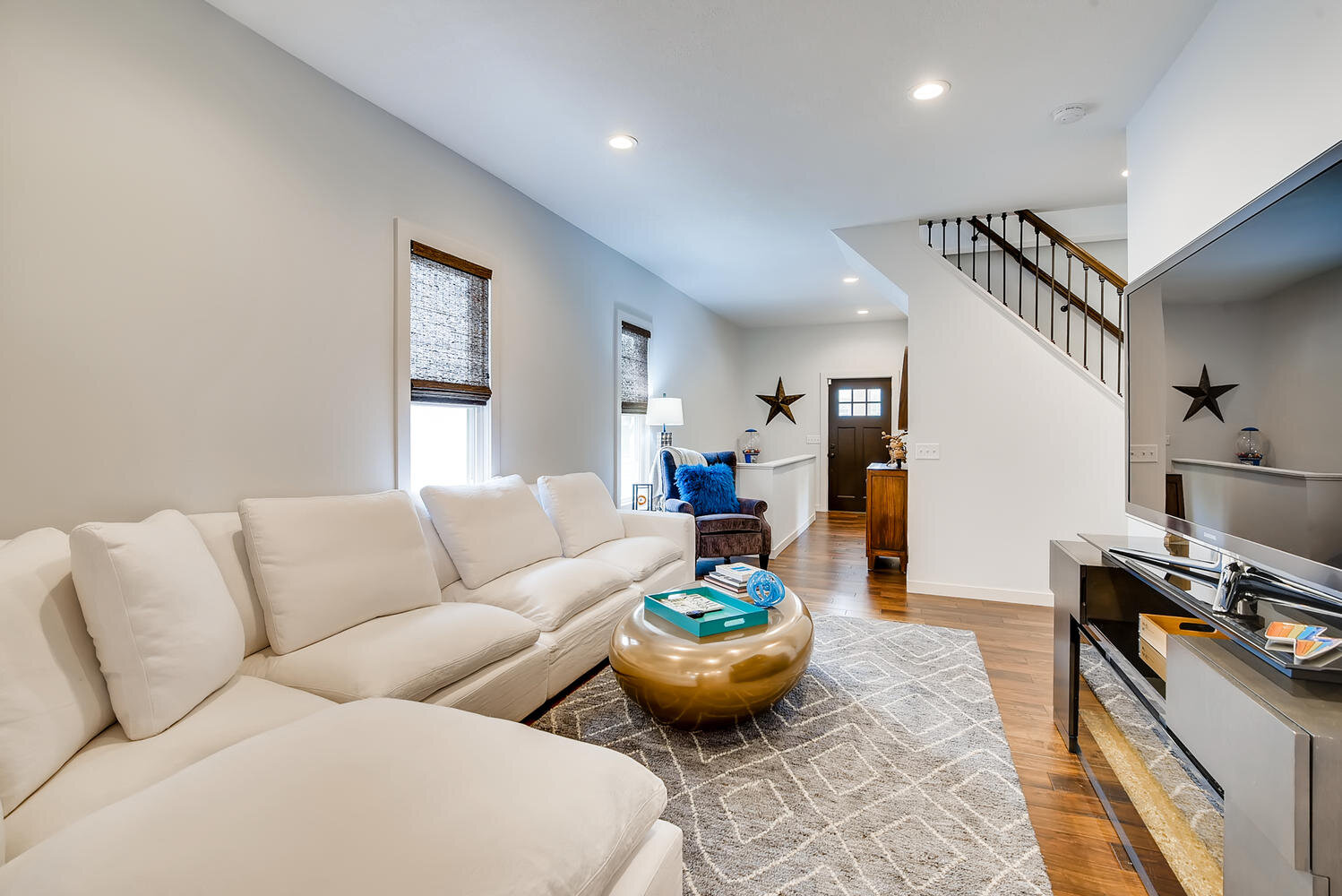1719 6th St NE Minneapolis MN-large-006-004-Living Room-1499x1000-72dpi.jpg