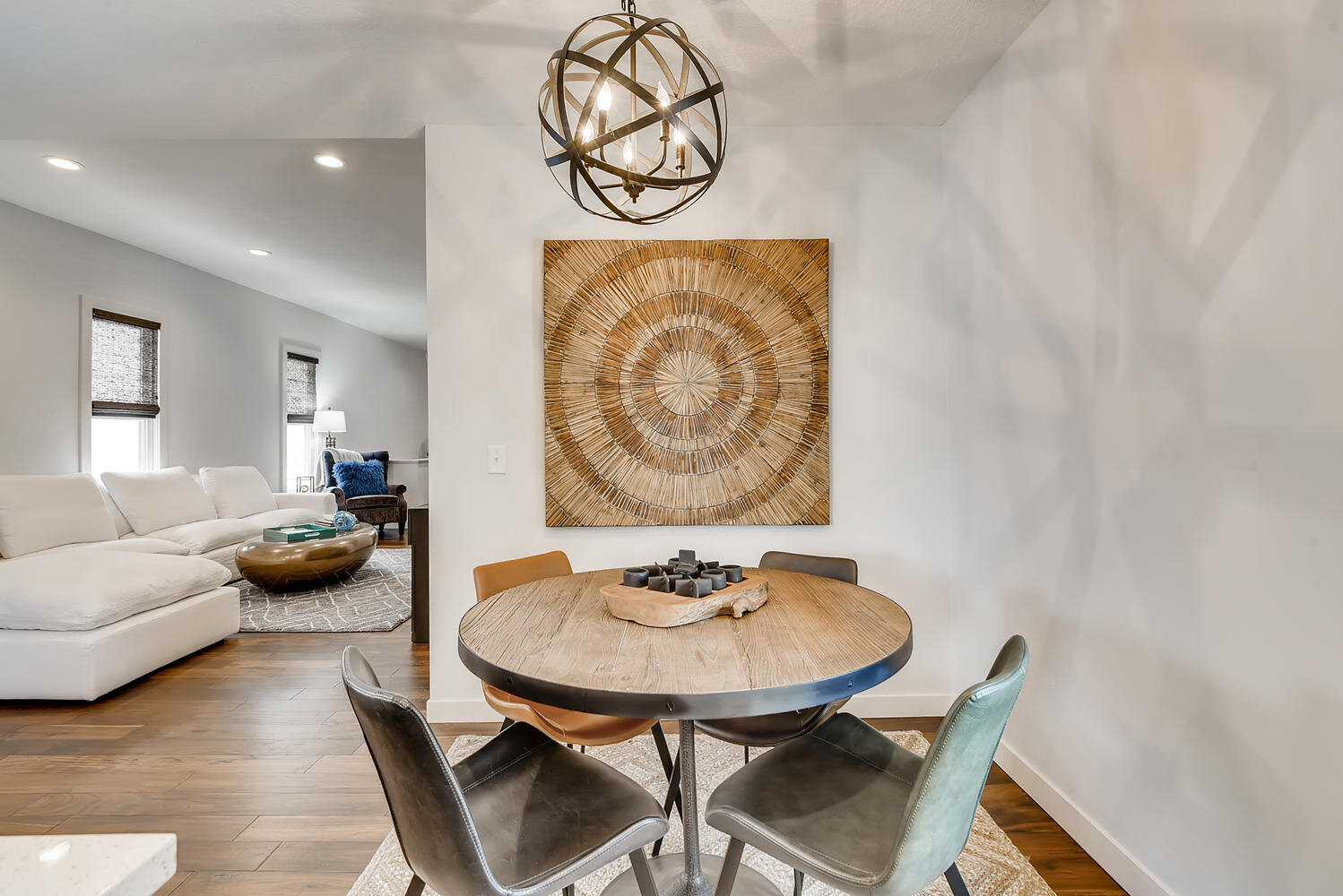 1719 6th St NE Minneapolis MN-large-013-009-Breakfast Area-1499x1000-72dpi.jpg