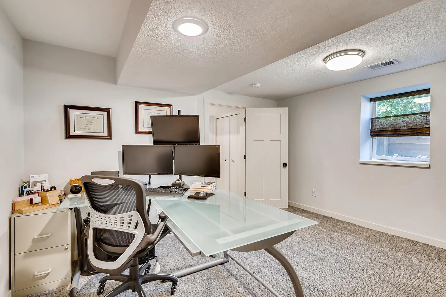 1719 6th St NE Minneapolis MN-large-022-019-Lower Level Office-1500x1000-72dpi.jpg