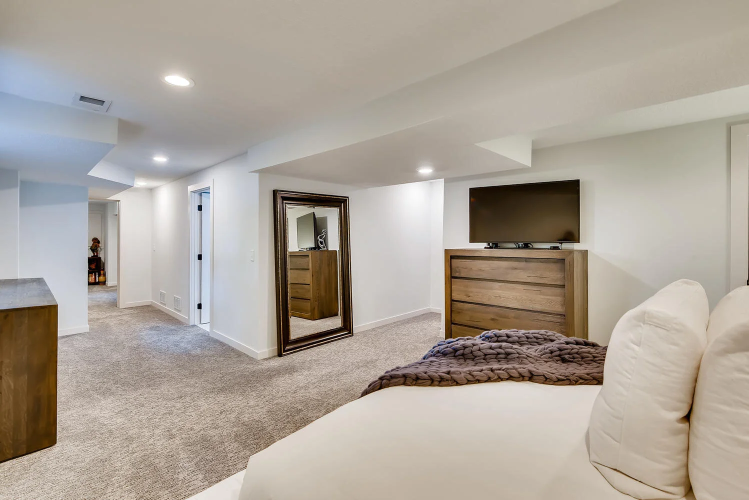 1719 6th St NE Minneapolis MN-large-024-016-Lower Level Master Bedroom-1498x1000-72dpi.jpg