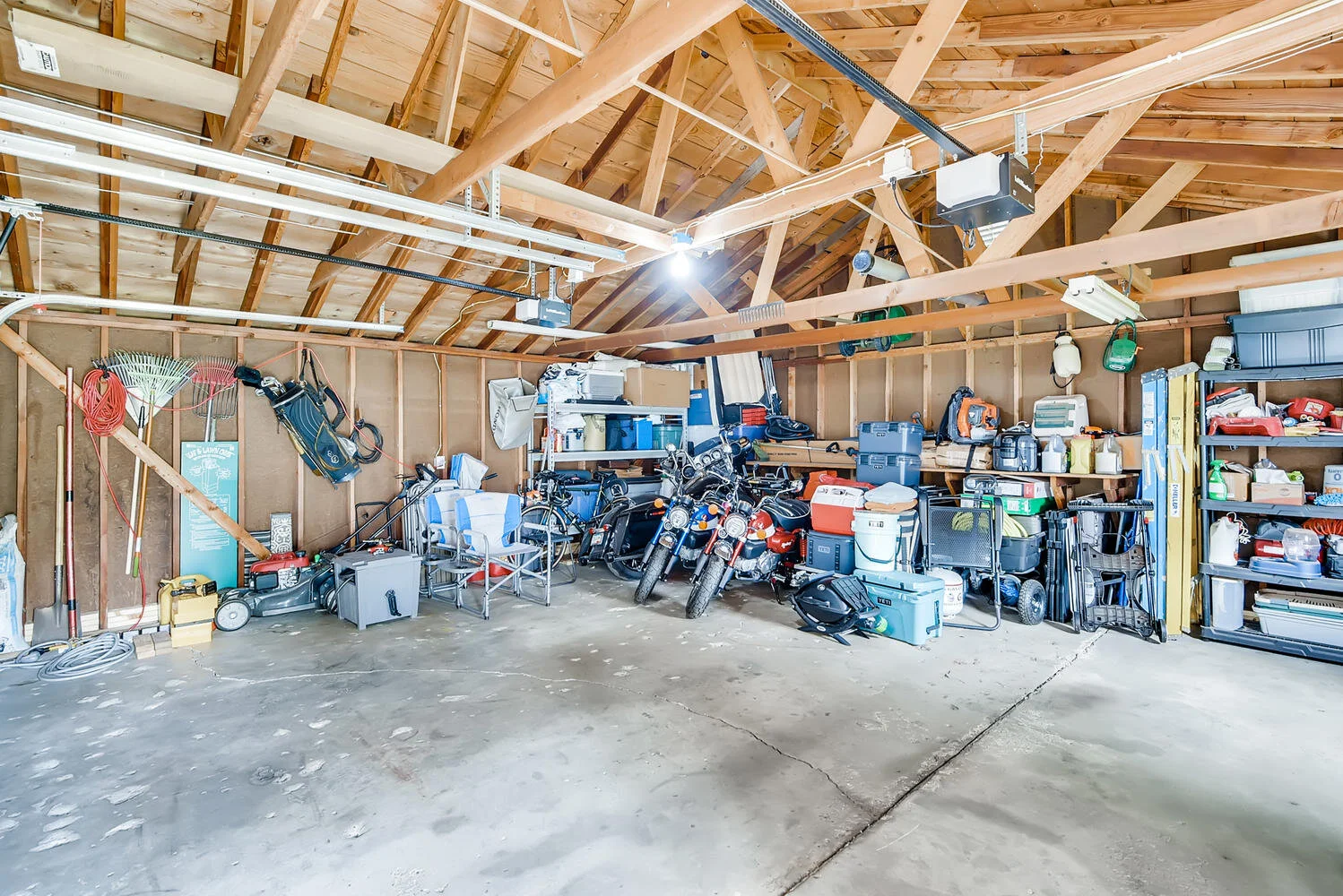 1719 6th St NE Minneapolis MN-large-032-032-Garage-1499x1000-72dpi.jpg