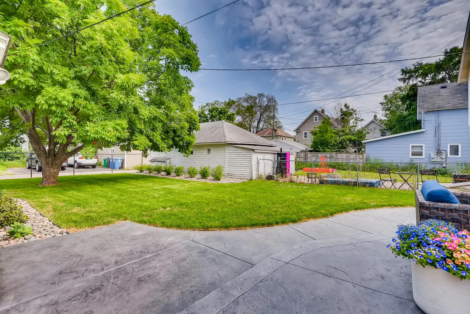 1719 6th St NE Minneapolis MN-large-037-035-Back Yard-1499x1000-72dpi.jpg