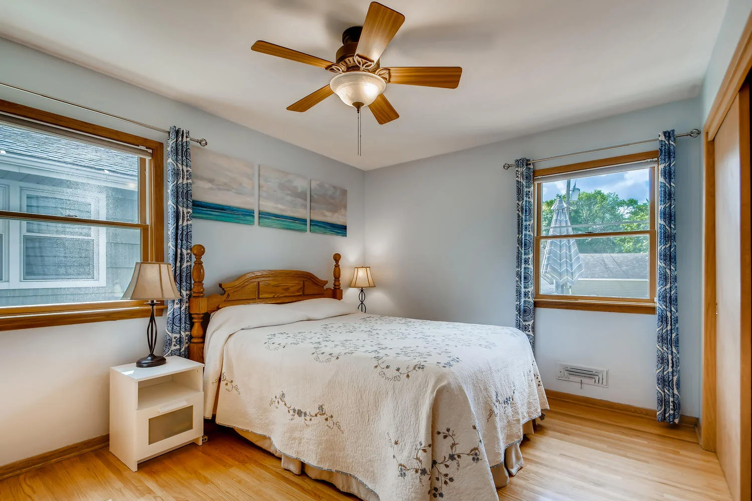 3413 27th Ave Minneapolis MN-large-012-012-Master Bedroom-1500x1000-72dpi.jpg