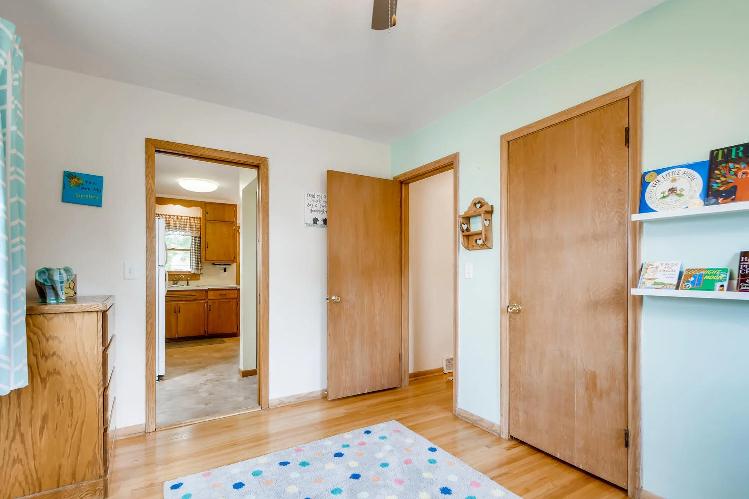 3413 27th Ave Minneapolis MN-large-015-015-Bedroom-1500x1000-72dpi.jpg