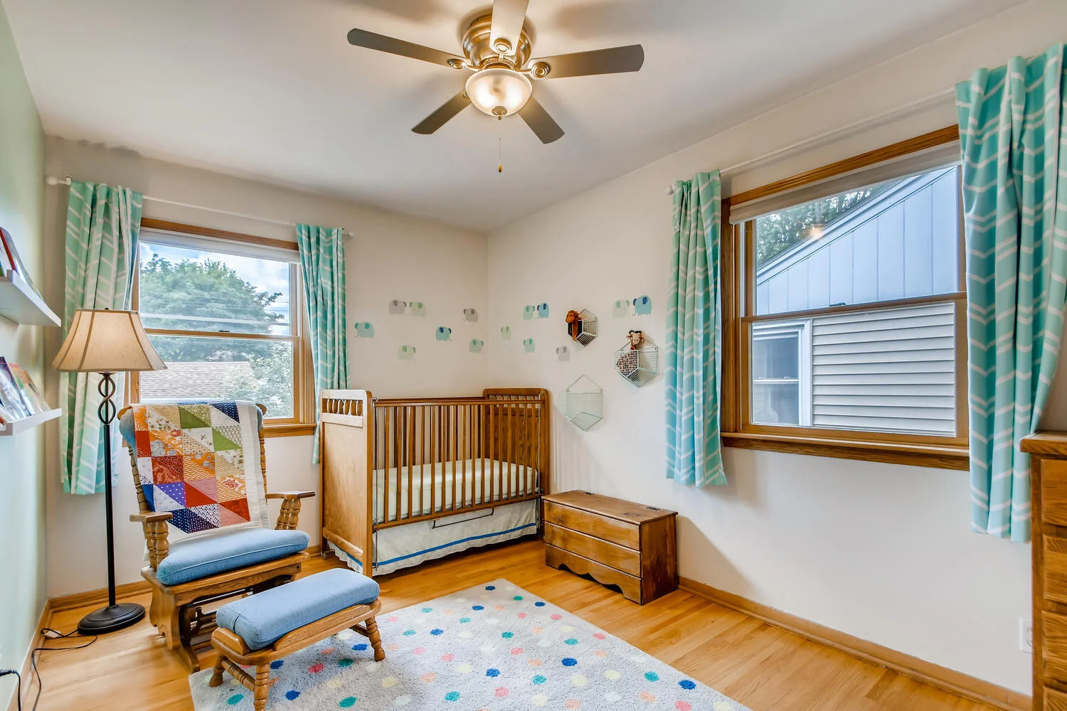 3413 27th Ave Minneapolis MN-large-016-016-Bedroom-1500x1000-72dpi.jpg