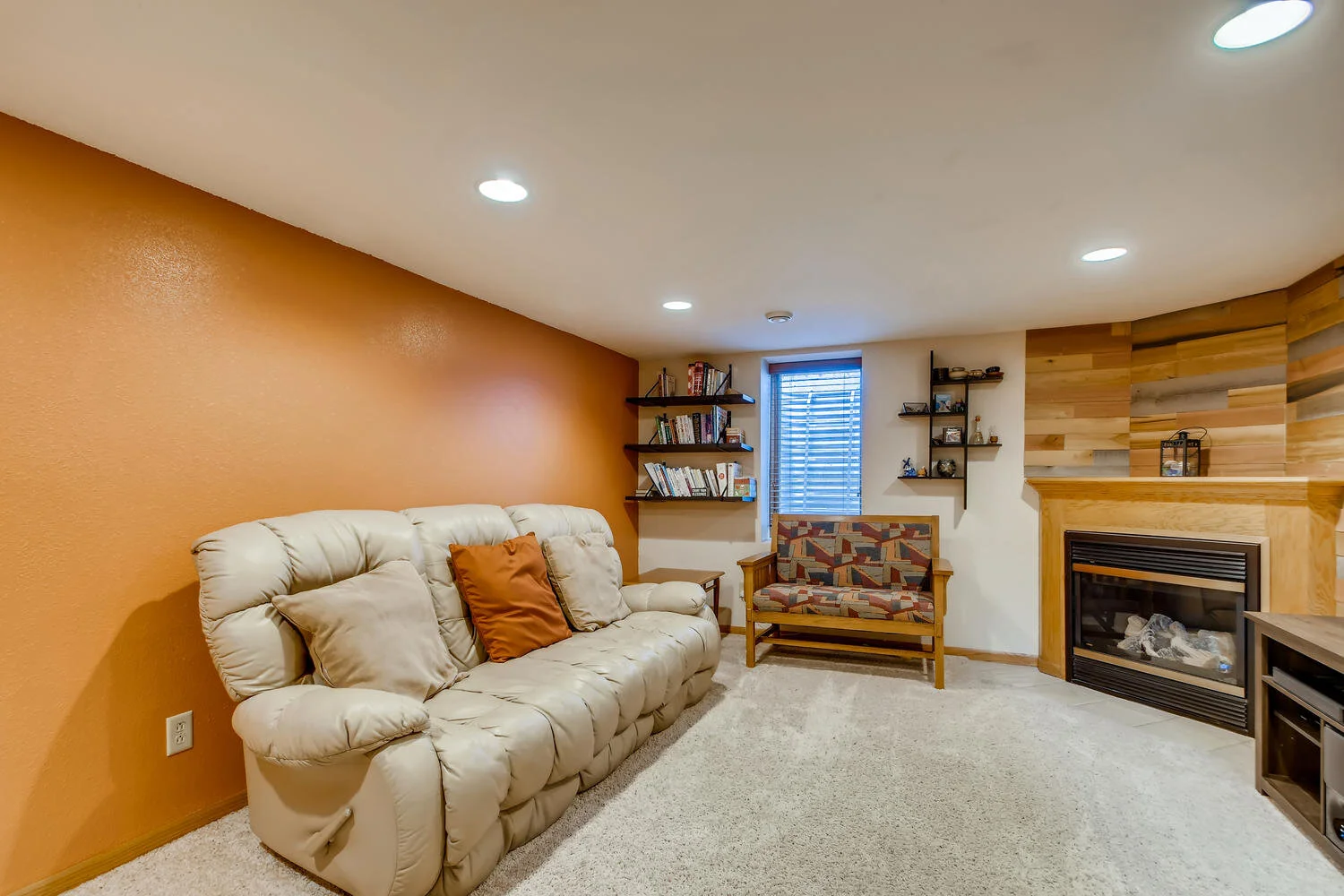 3413 27th Ave Minneapolis MN-large-019-019-Lower Level Family Room-1500x1000-72dpi.jpg