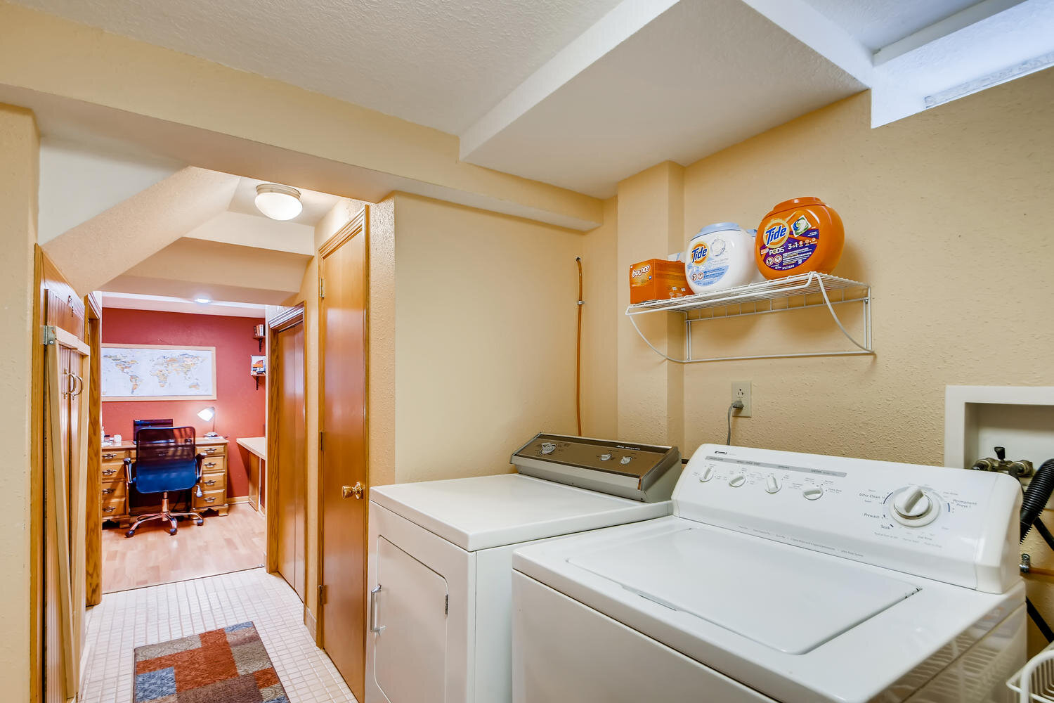 3413 27th Ave Minneapolis MN-large-023-022-Lower Level Laundry Room-1500x1000-72dpi.jpg