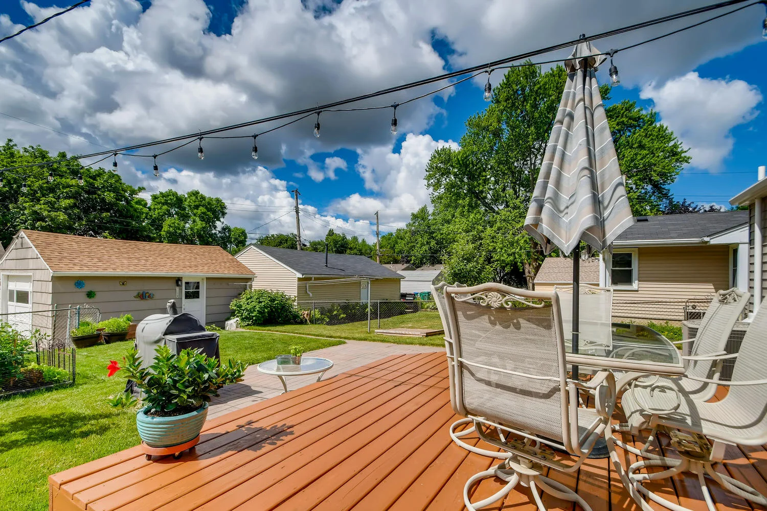 3413 27th Ave Minneapolis MN-large-024-026-Deck-1500x1000-72dpi.jpg