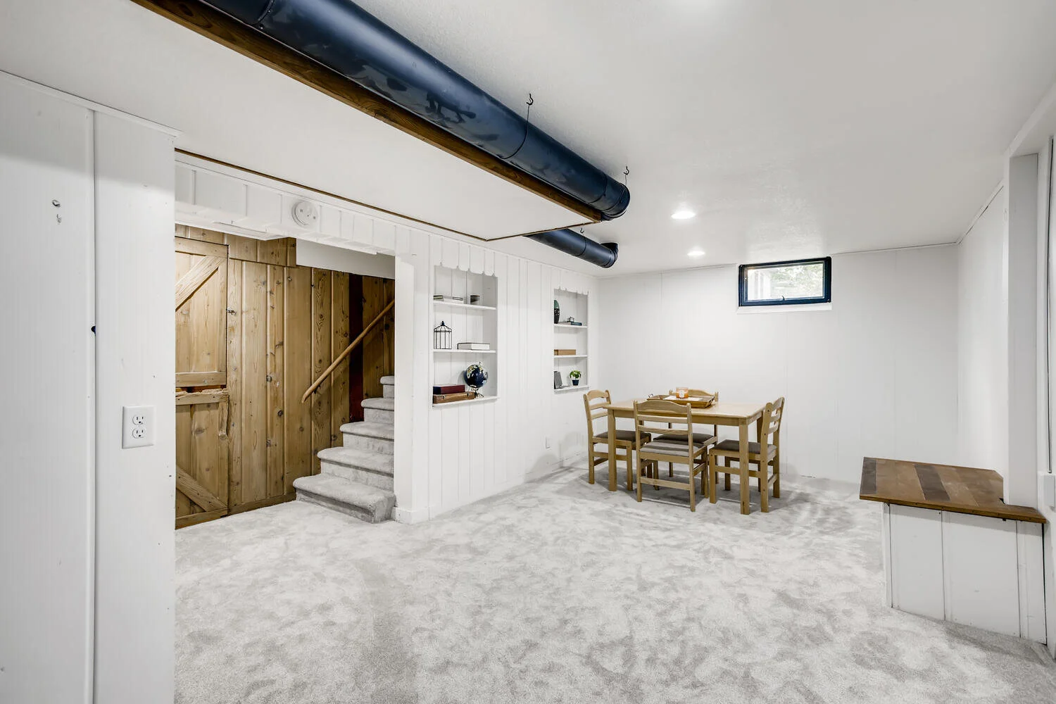 5329 Xerxes Ave S Minneapolis-large-022-026-Lower Level Family Room-1500x1000-72dpi.jpg