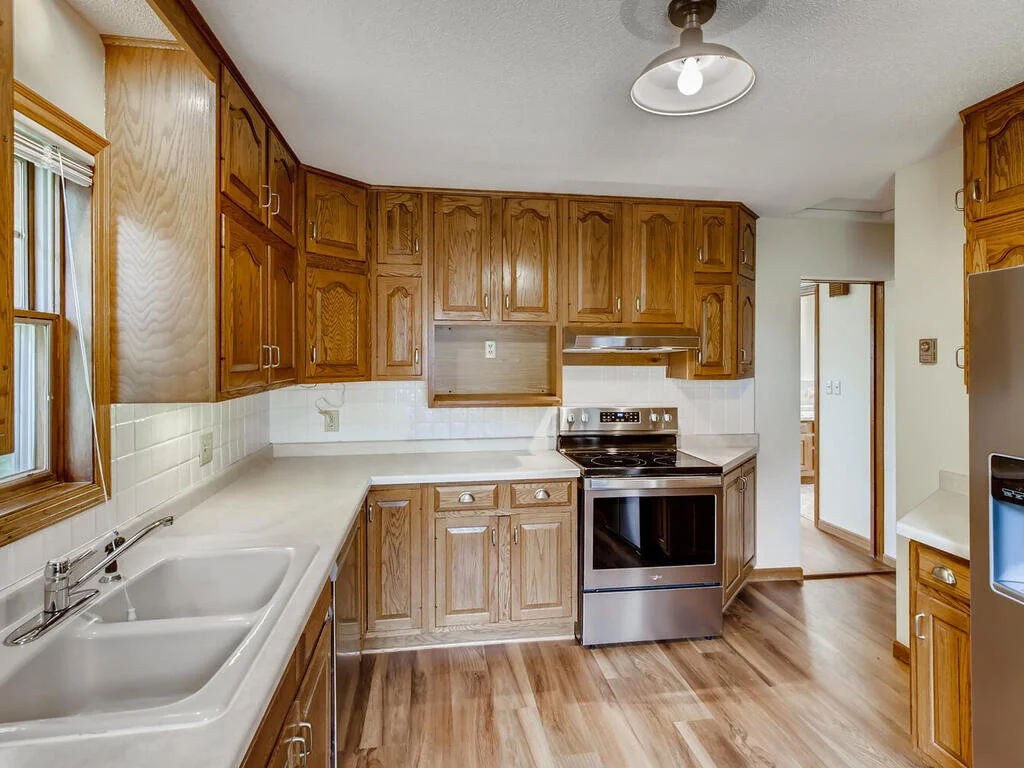 3547 Pierce St NE Minneapolis-010-010-Kitchen-MLS_Size.jpg