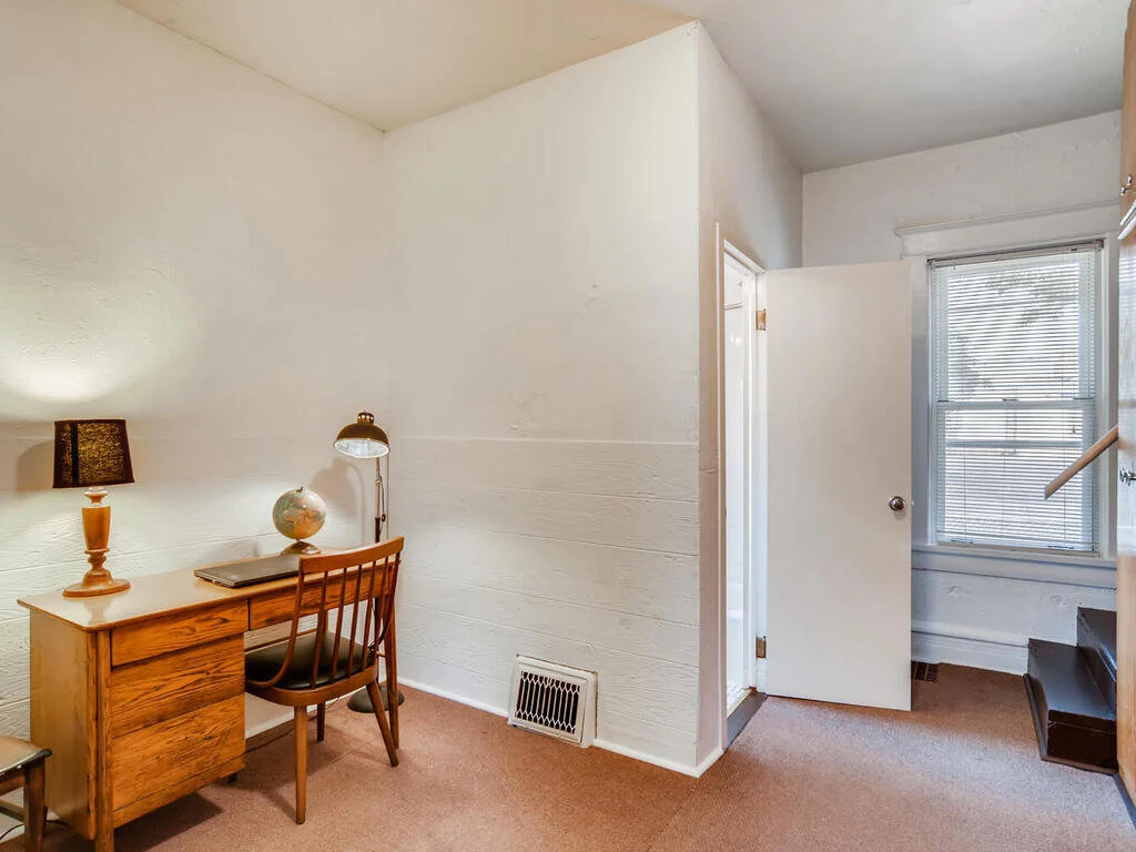 1626 Madison St NE Minneapolis-014-017-Office-MLS_Size.jpg