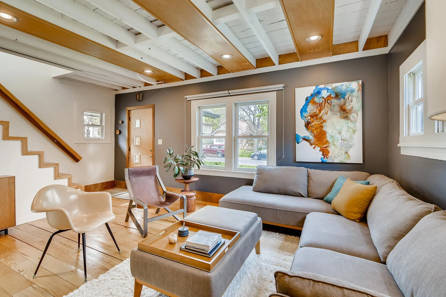 4219 12th Ave S Minneapolis MN-large-006-025-Living Room-1498x1000-72dpi.jpg