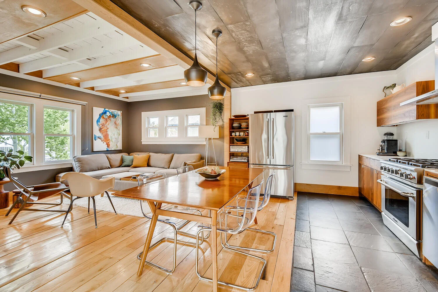 4219 12th Ave S Minneapolis MN-large-008-006-Dining Room-1498x1000-72dpi.jpg