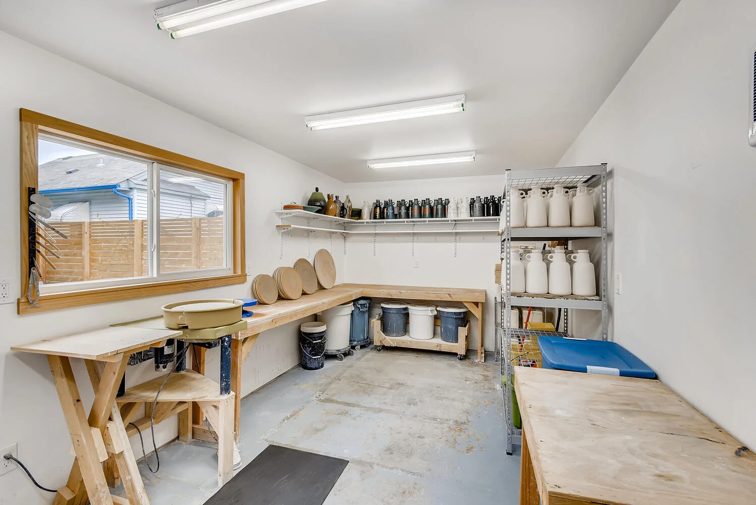 4219 12th Ave S Minneapolis MN-large-023-020-Pottery Room-1498x1000-72dpi.jpg