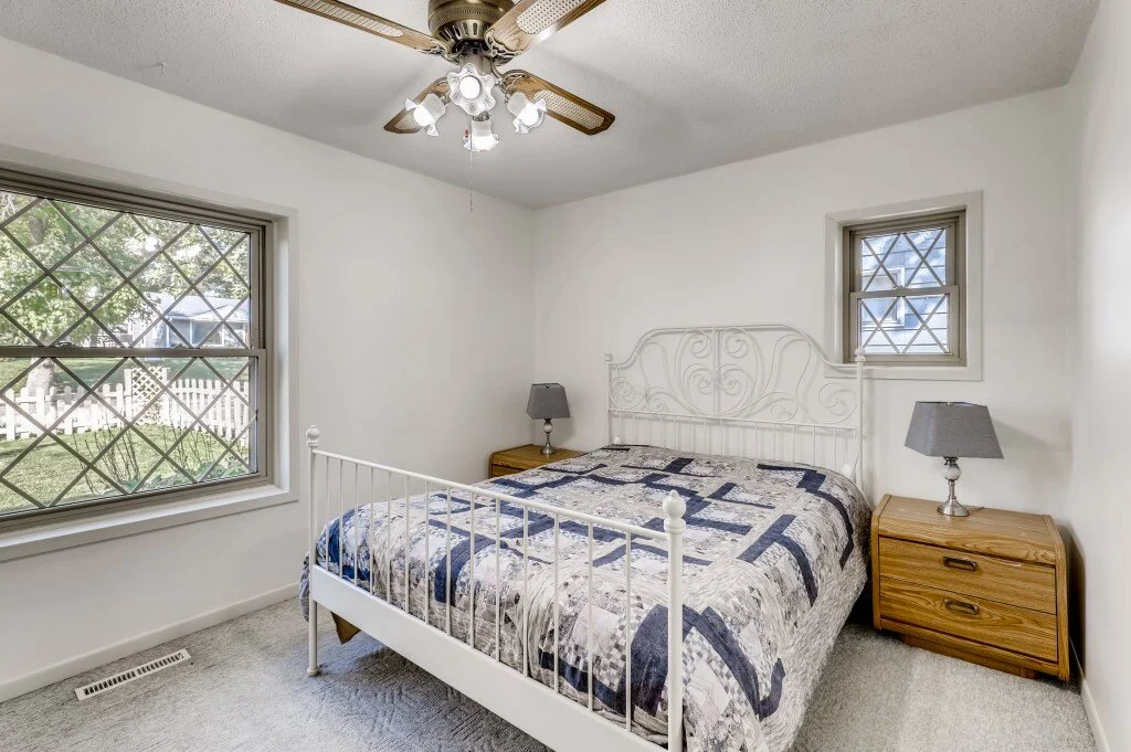 19 Primary Bedroom.jpg