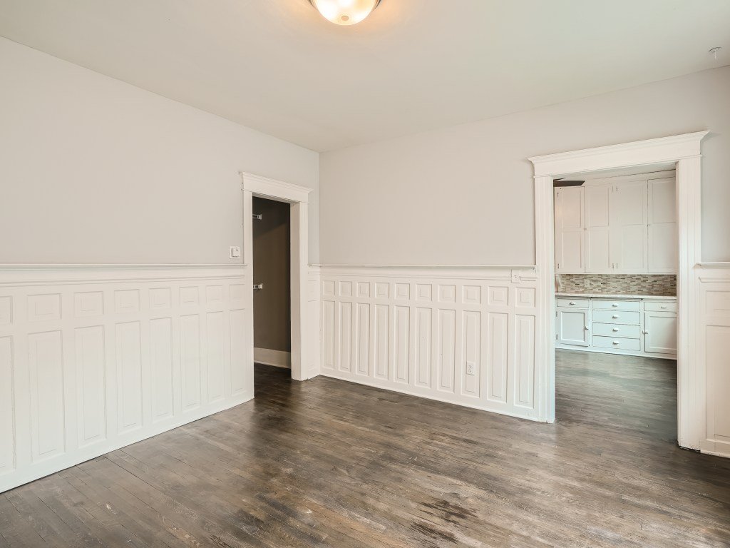 10 Dining Room.jpg