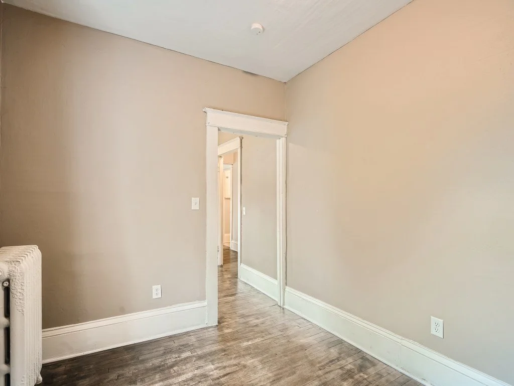 15 Primary Bedroom.jpg