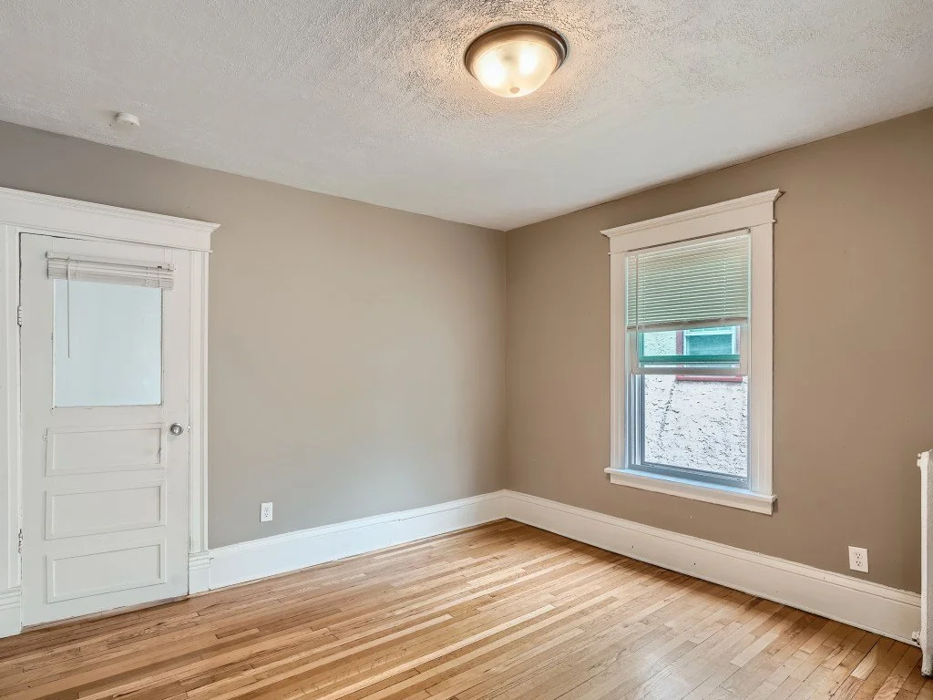 25 2nd Floor Bedroom.jpg