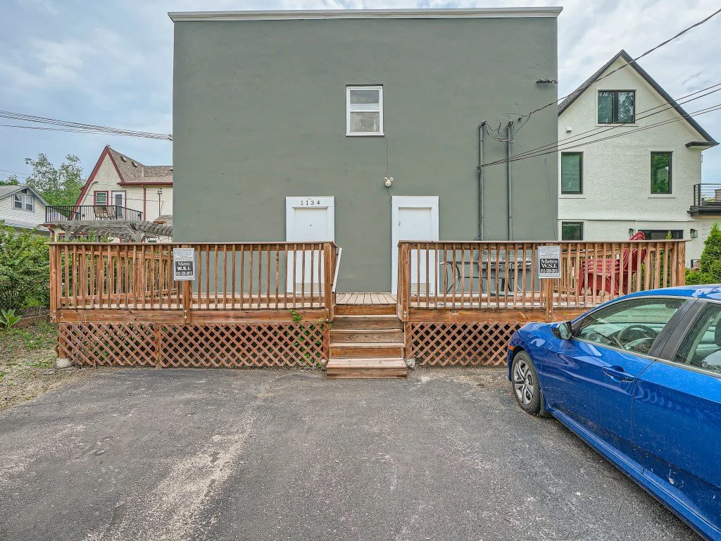 37 Exterior Rear.jpg