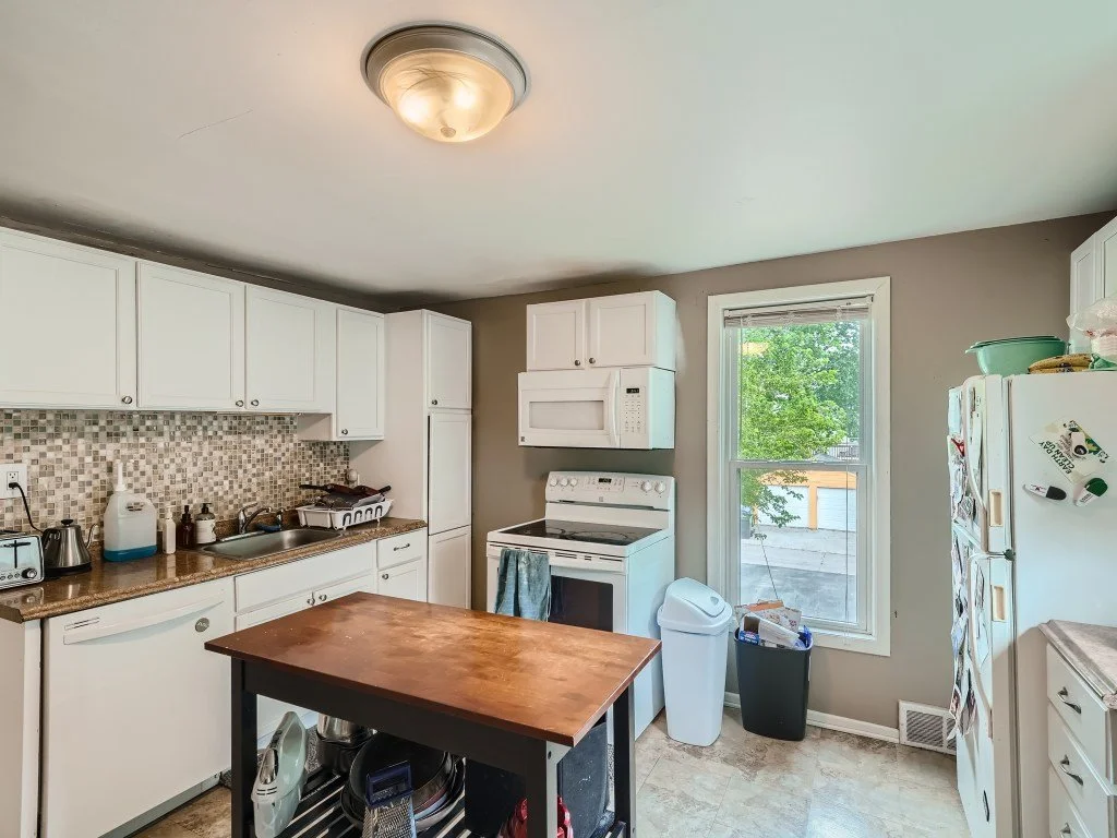 22 2nd Floor Kitchen.jpg