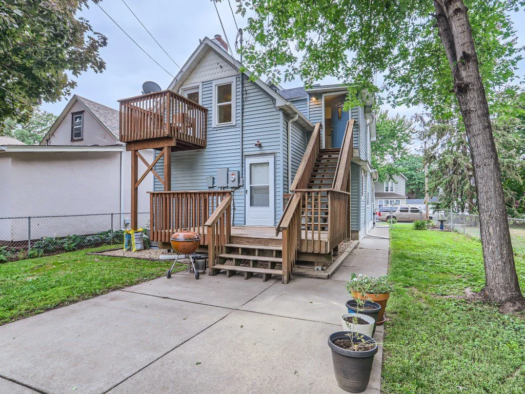 37 Patio.jpg