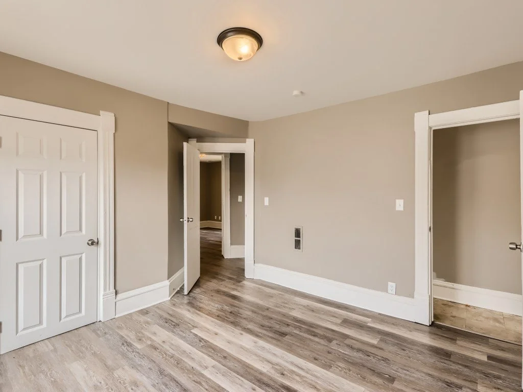 22 2nd Floor Living Room.jpg