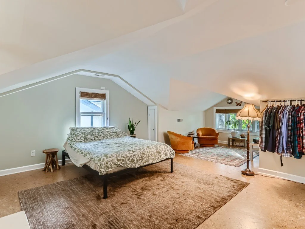 26 2nd Floor Primary Bedroom.jpg