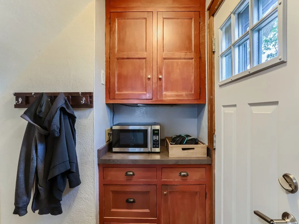 34 Mudroom.jpg