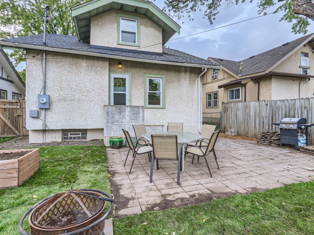 36 Patio.jpg