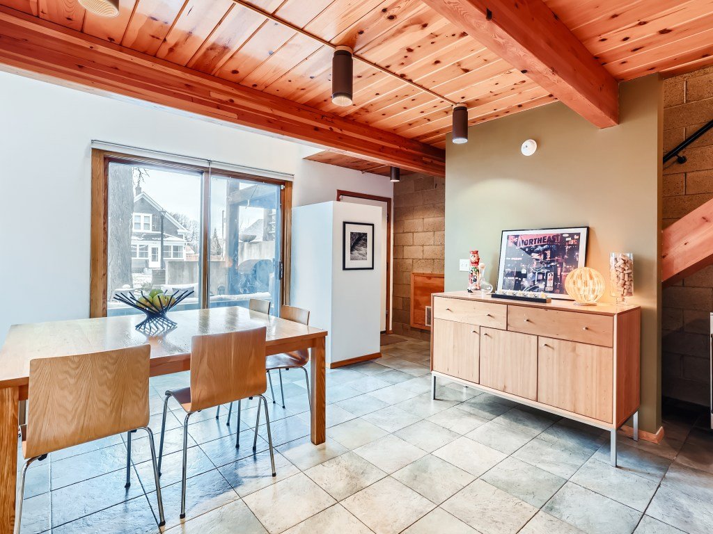 05 Dining Room.jpg
