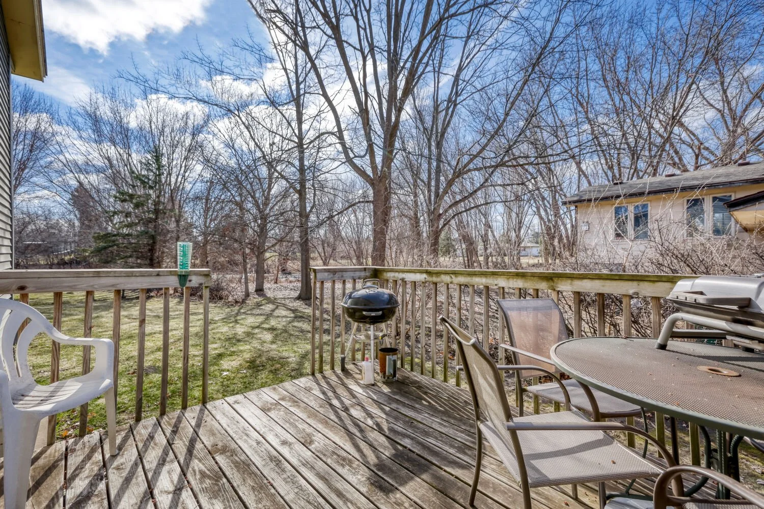 12121 Jefferson st ne - Web Quality - 014 - 14 Balcony.jpg