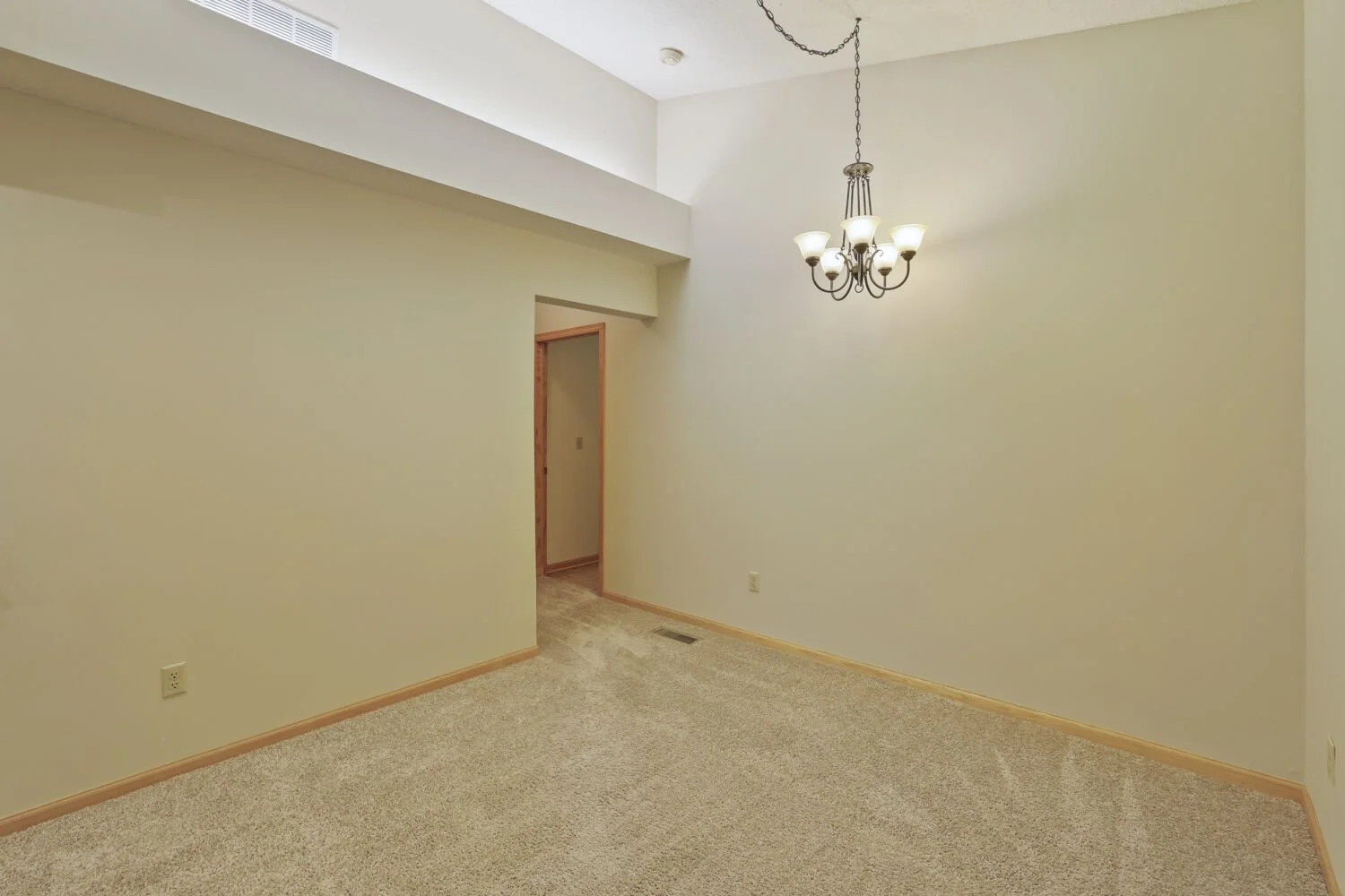 539 Lovell Ave W - Web Quality - 009 - 09 Dining Room.jpg