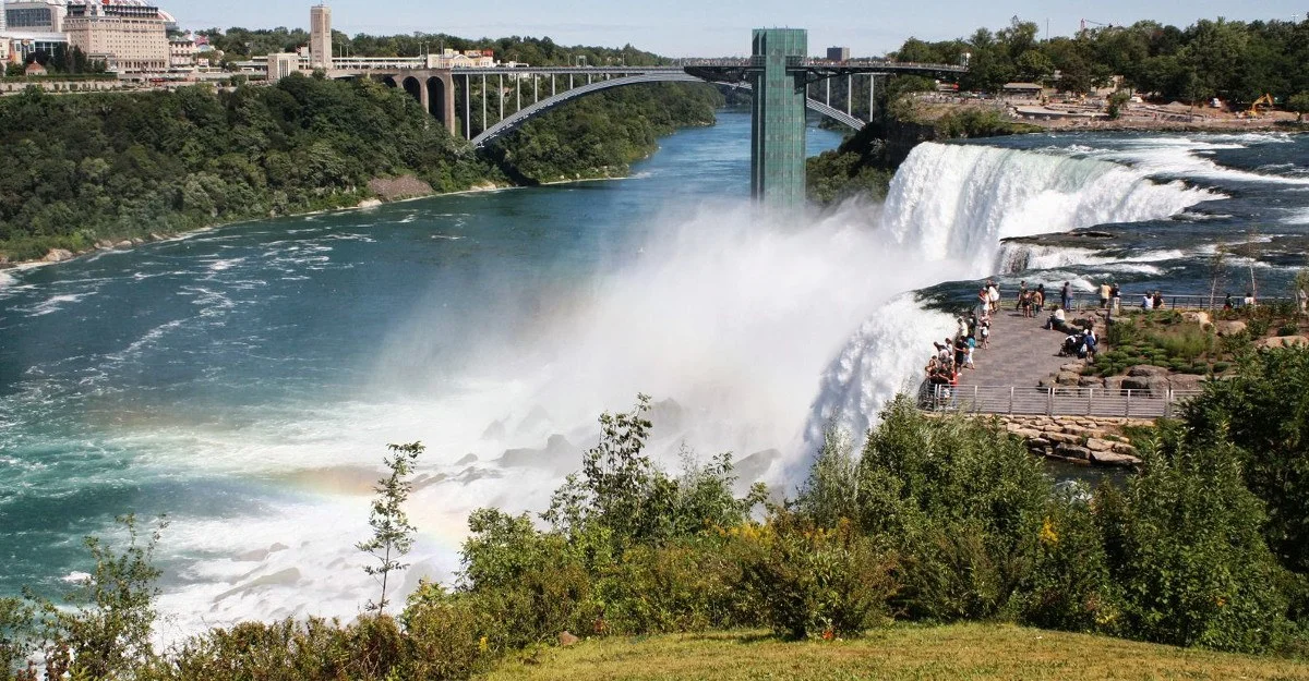 NIAGARA FALLS
