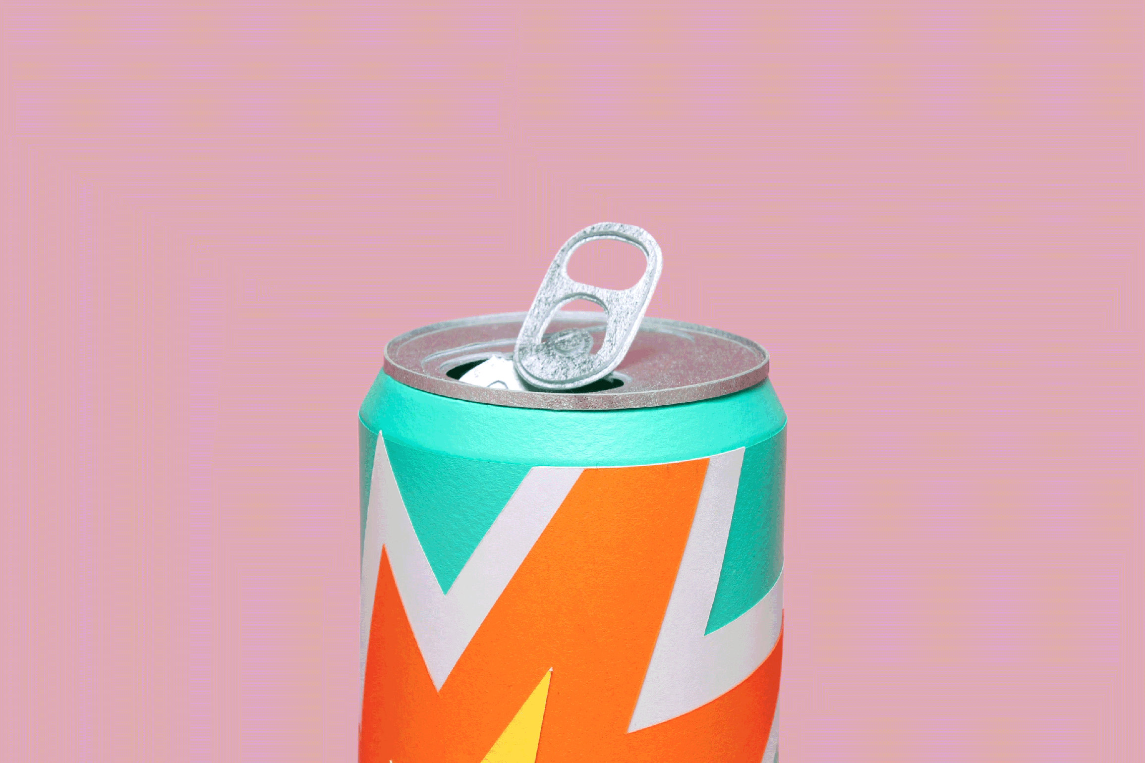 Close up Can 2.gif