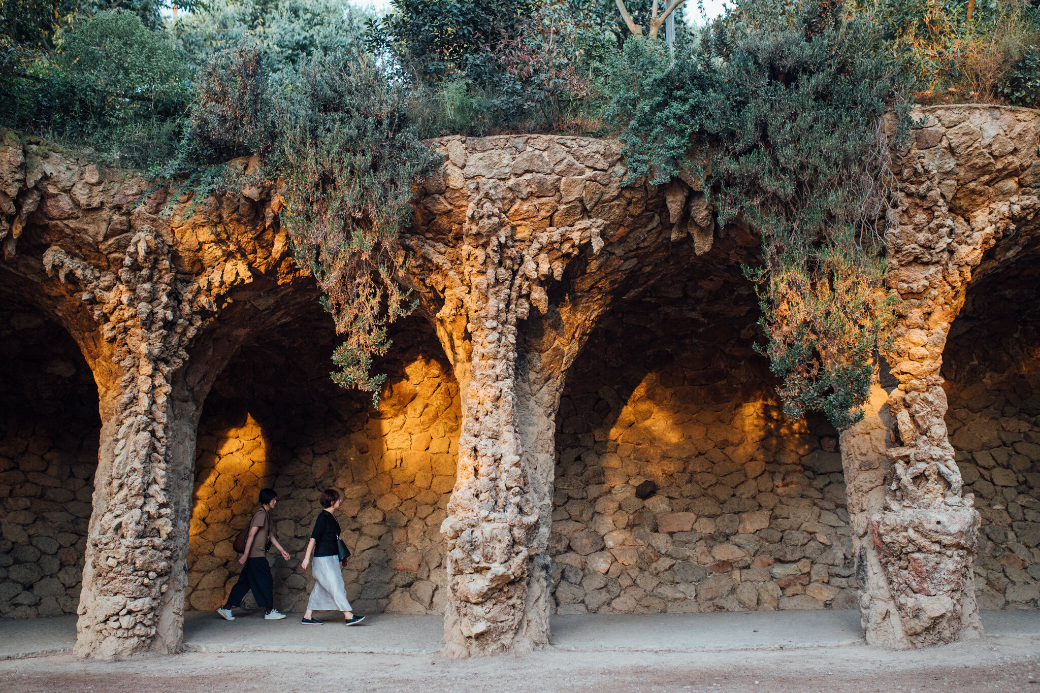 Walking through Park Güell