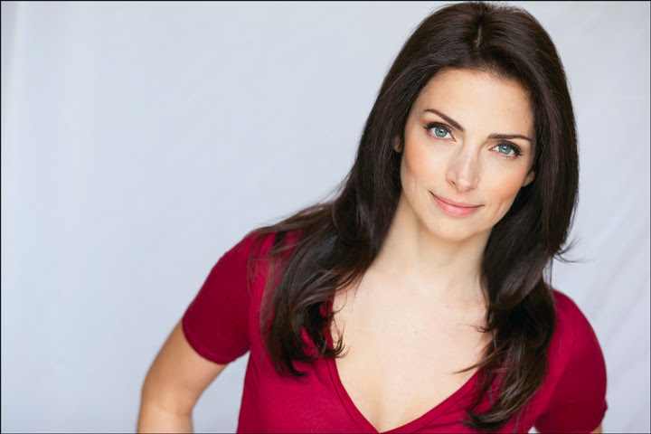 Valerie Cirillo: Fashion & Retail