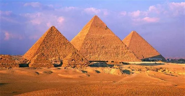 Pyramid of Gizeh.jpg